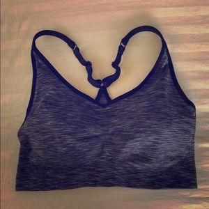Old Navy Active sports bra